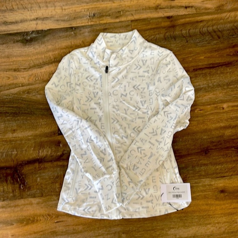 Zyia white form zipper jacket